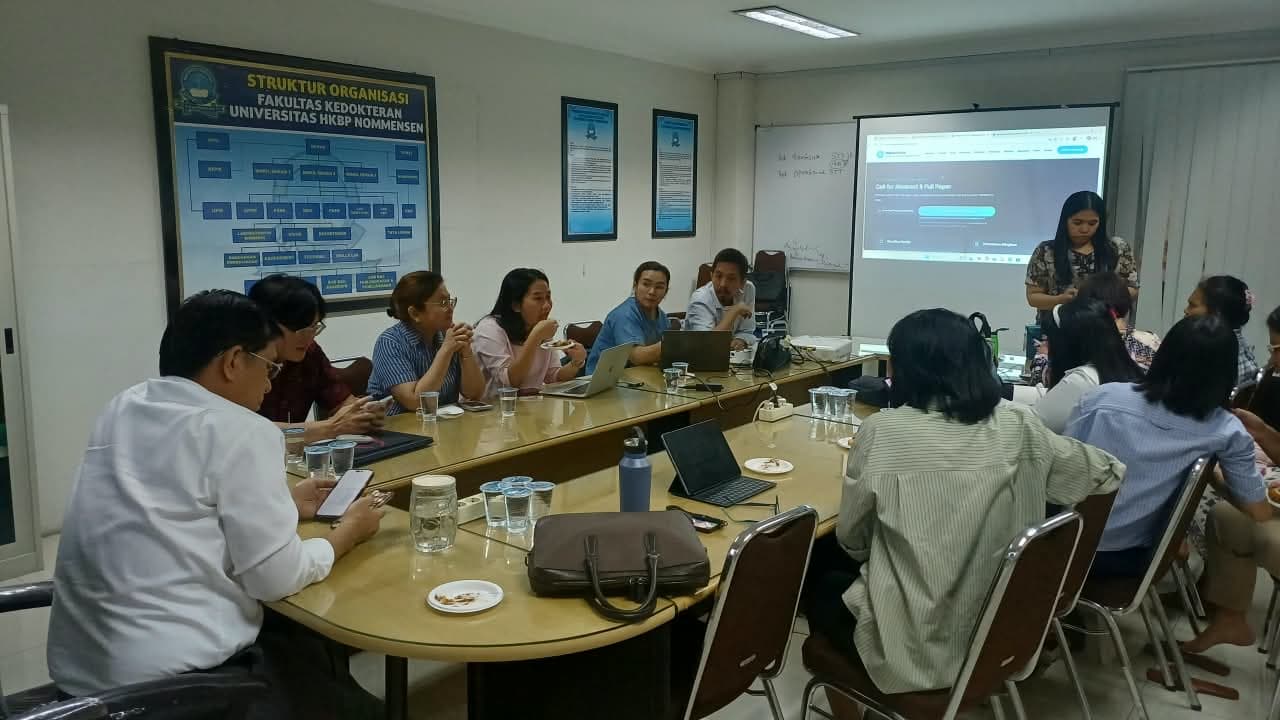 Rapat koordinasi panitia PINMAS IV 2026 dan review website kegiatan.